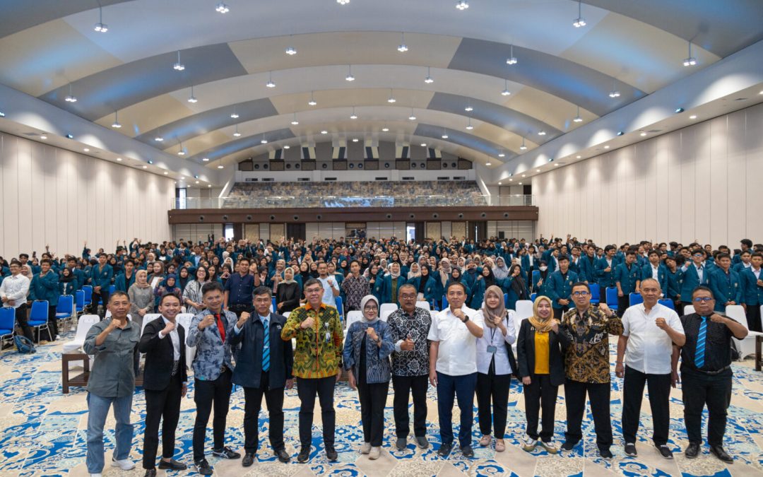 Blue Economic Literacy in the Public Lecture of the 30th Anniversary of the Faculty of Fisheries and Marine Series UNDIP